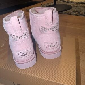 Ugg pink bow boots